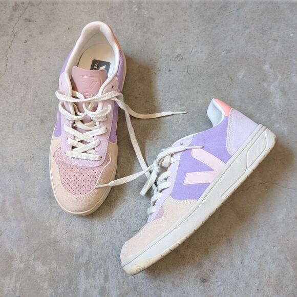 VEJA V-10 Lavander Leather Suede Barbicore Low Top Sneakers, size EU 37/US 6 - Picture 1 of 9